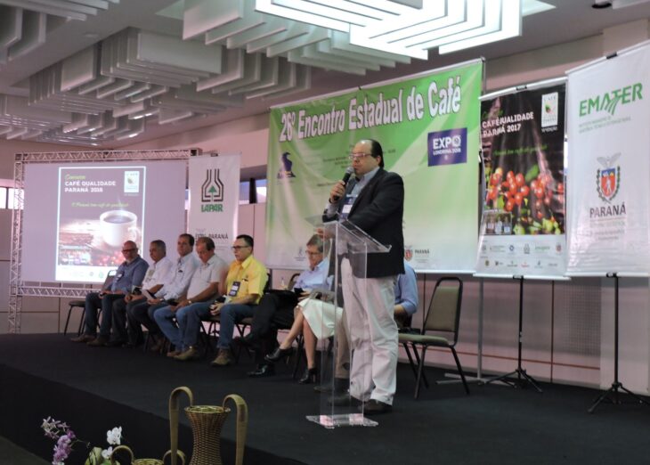 BRDE vai operar o Funcafé a partir de maio, com aporte de R$ 50 milhões BRDE vai operar o Funcafé a partir de maio, com aporte de R$ 50 milhões