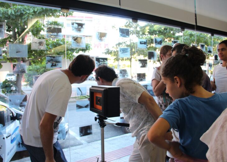 Oficina de fotografia Pinhole no Espaço Cultural BRDE abre o Festival Pinhole Day Floripa