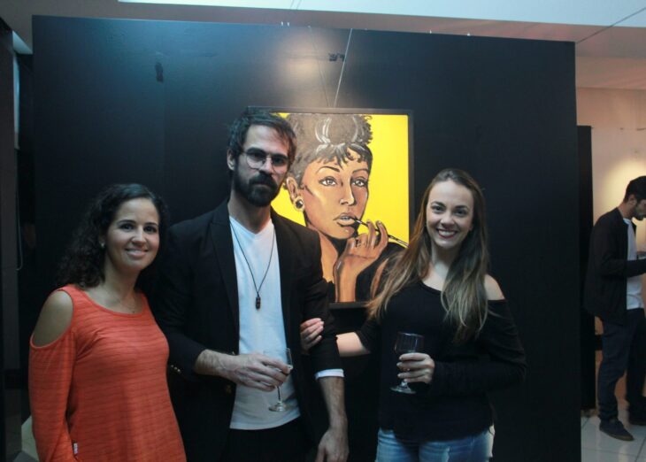 Espaço BRDE recebe grande público na abertura da mostra REVIDA Espaço BRDE recebe grande público na abertura da mostra REVIDA