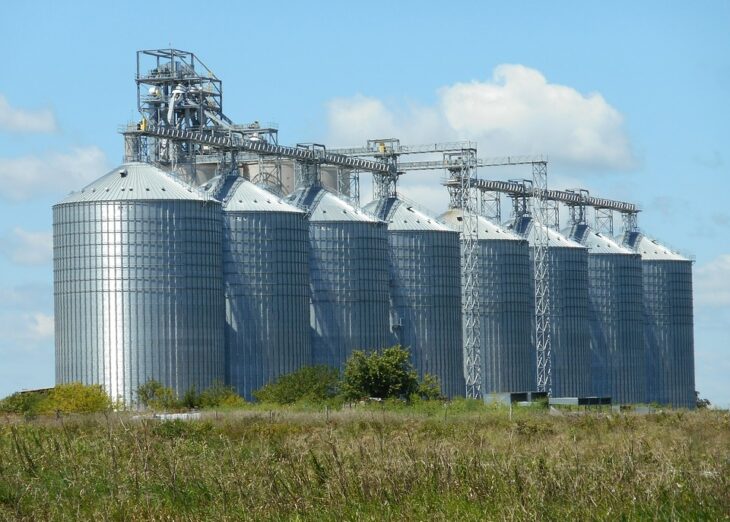 Agência Paraná do BRDE contratou R$ 690 milhões em financiamentos em 2017 Agência Paraná do BRDE contratou R$ 690 milhões em financiamentos em 2017