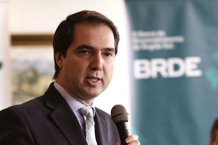 BRDE analisa projetos de R$ 500 milhões no Oeste BRDE analisa projetos de R$ 500 milhões no Oeste
