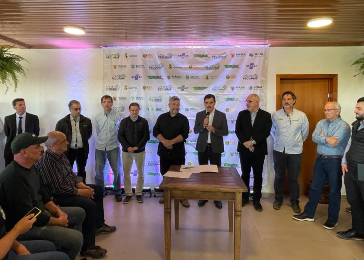 BRDE e Aguia Fertilizantes celebram contrato para produção gaúcha de fosfato natural