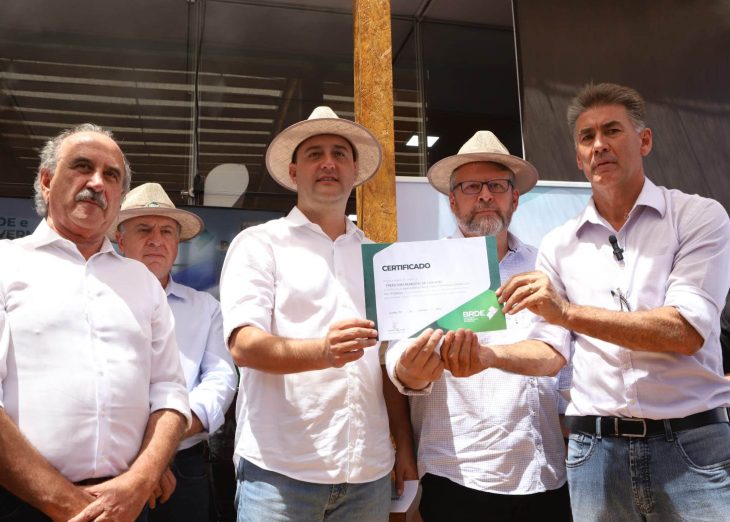BRDE libera R$ 240 milhões para cooperativas, empresas e compra de ônibus elétricos de Cascavel