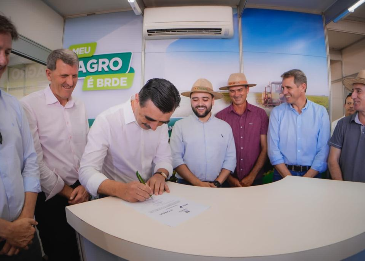 BRDE celebra novas operações para fortalecer produção de grãos no RS