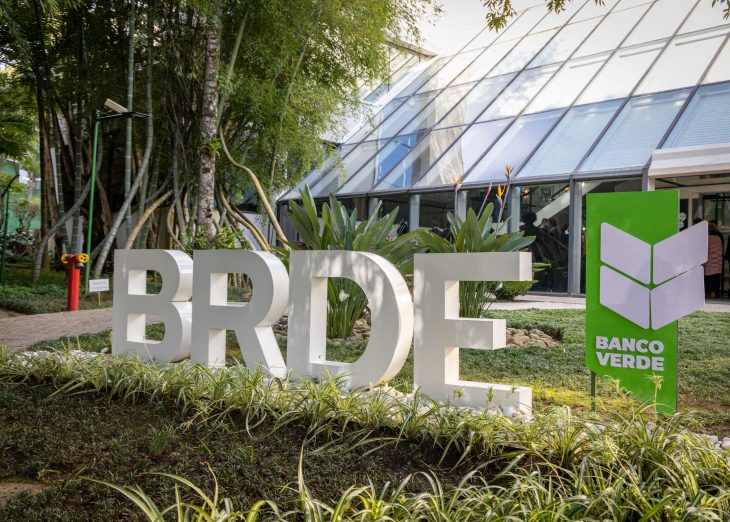 Agência Paraná do BRDE bate meta semestral ao atingir R$ 1 bilhão em desembolsos Agência Paraná do BRDE bate meta semestral ao atingir R$ 1 bilhão em desembolsos